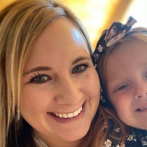 Meet your Posher, Lacey